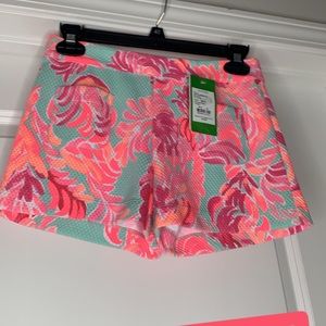 NWT Alycia Shorts